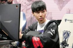 开云APP-DRX翻盘LGD，Chovy开启传奇时刻淘汰赛3:1（成都）