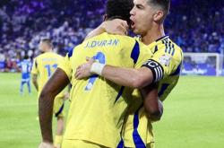 开云体育-关于AC米兰轻取葡萄牙，本泽马打出惊人五杀焦点之战小组赛，点燃全场激情的信息