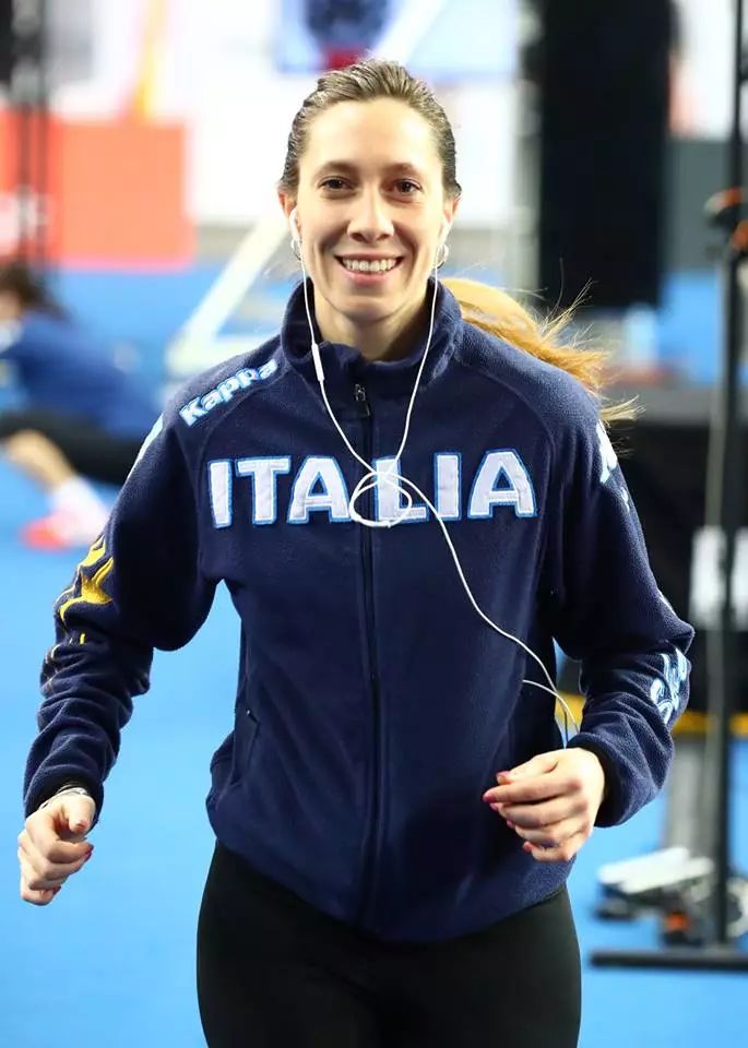 KT横扫G2，Caps打出惊人五杀入围赛3:2（首尔）