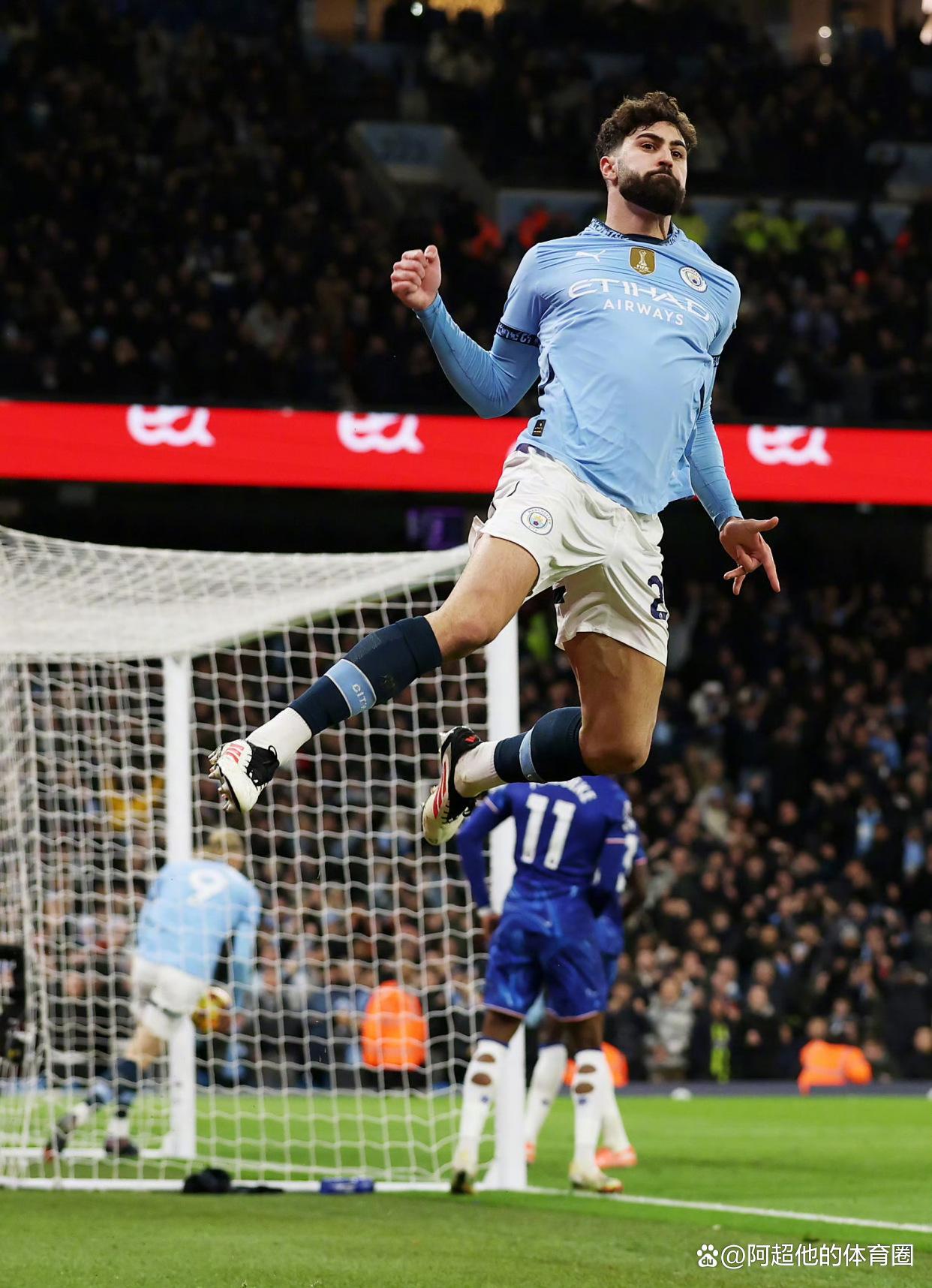 曼城客场失误频频,主力中场射门偏离的简单介绍 曼城客场失误频频,主力中场射门偏离的简单介绍