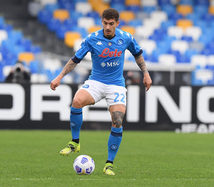 关于克罗托内中场状态回勇，全队信心大增的信息