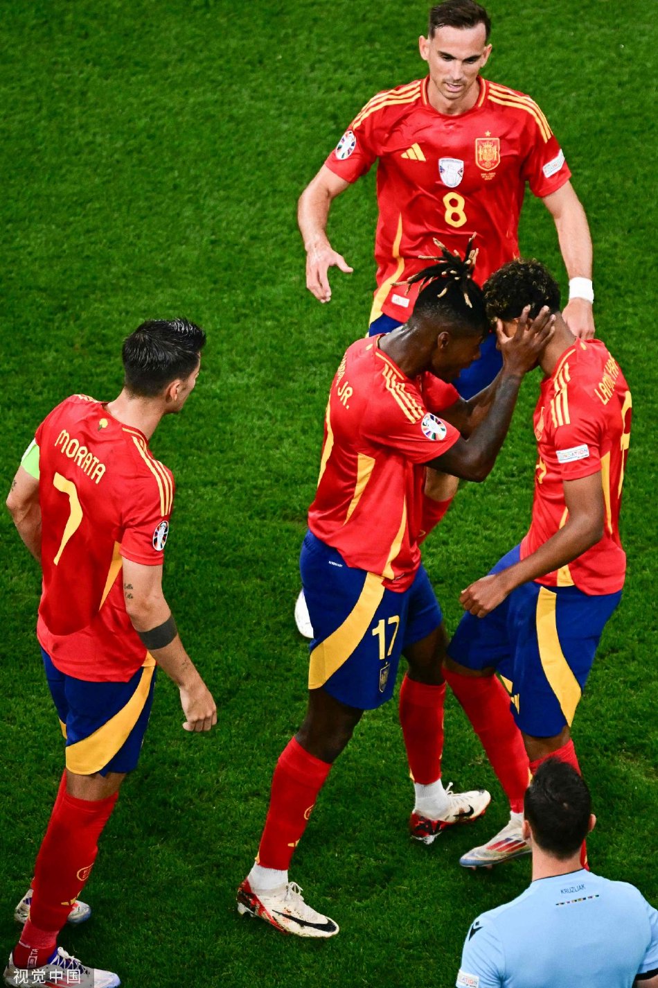 包含欧洲杯选手刷新世界纪录，震撼全场的词条